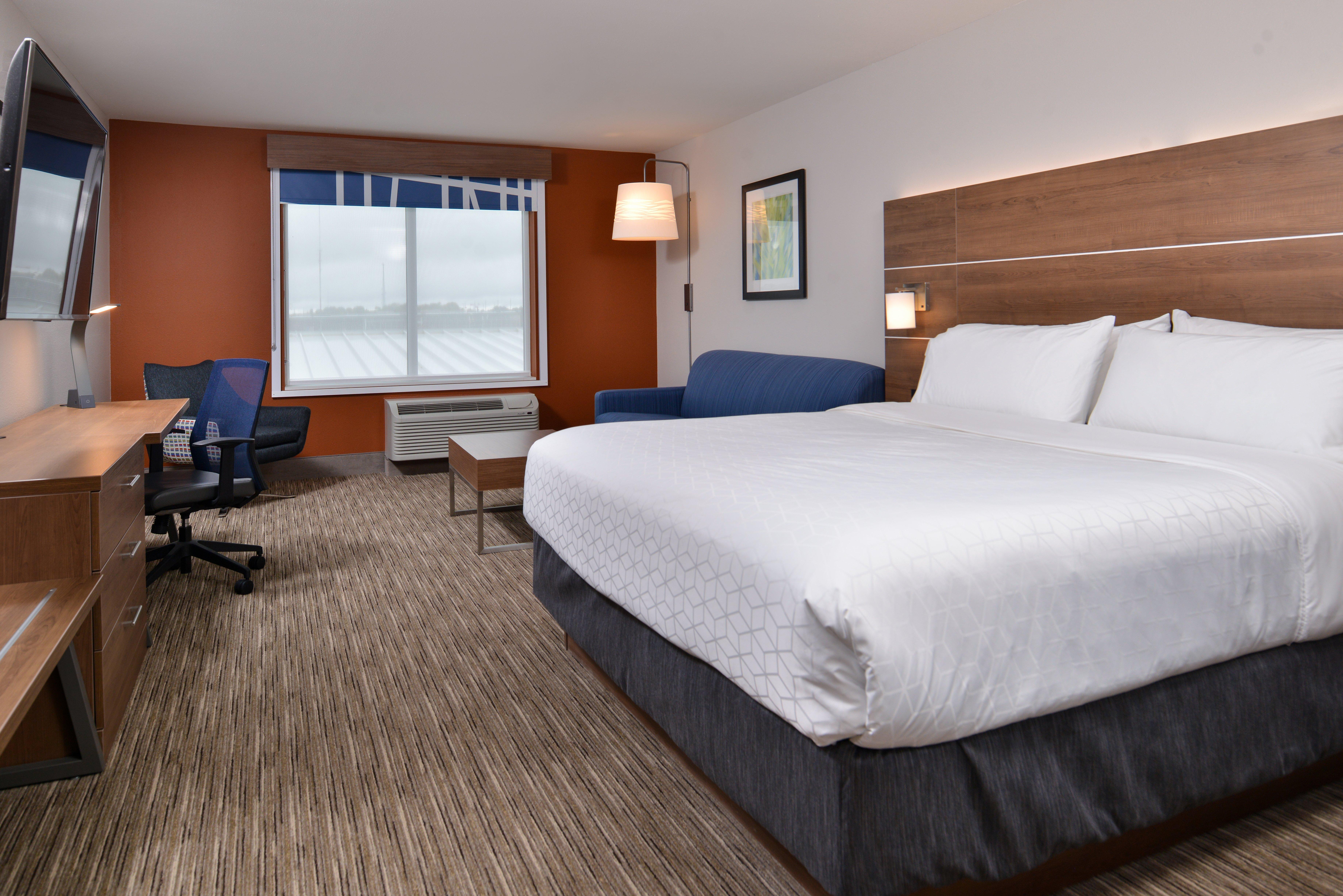 Holiday Inn Express & Suites - Marshalltown By Ihg מראה חיצוני תמונה