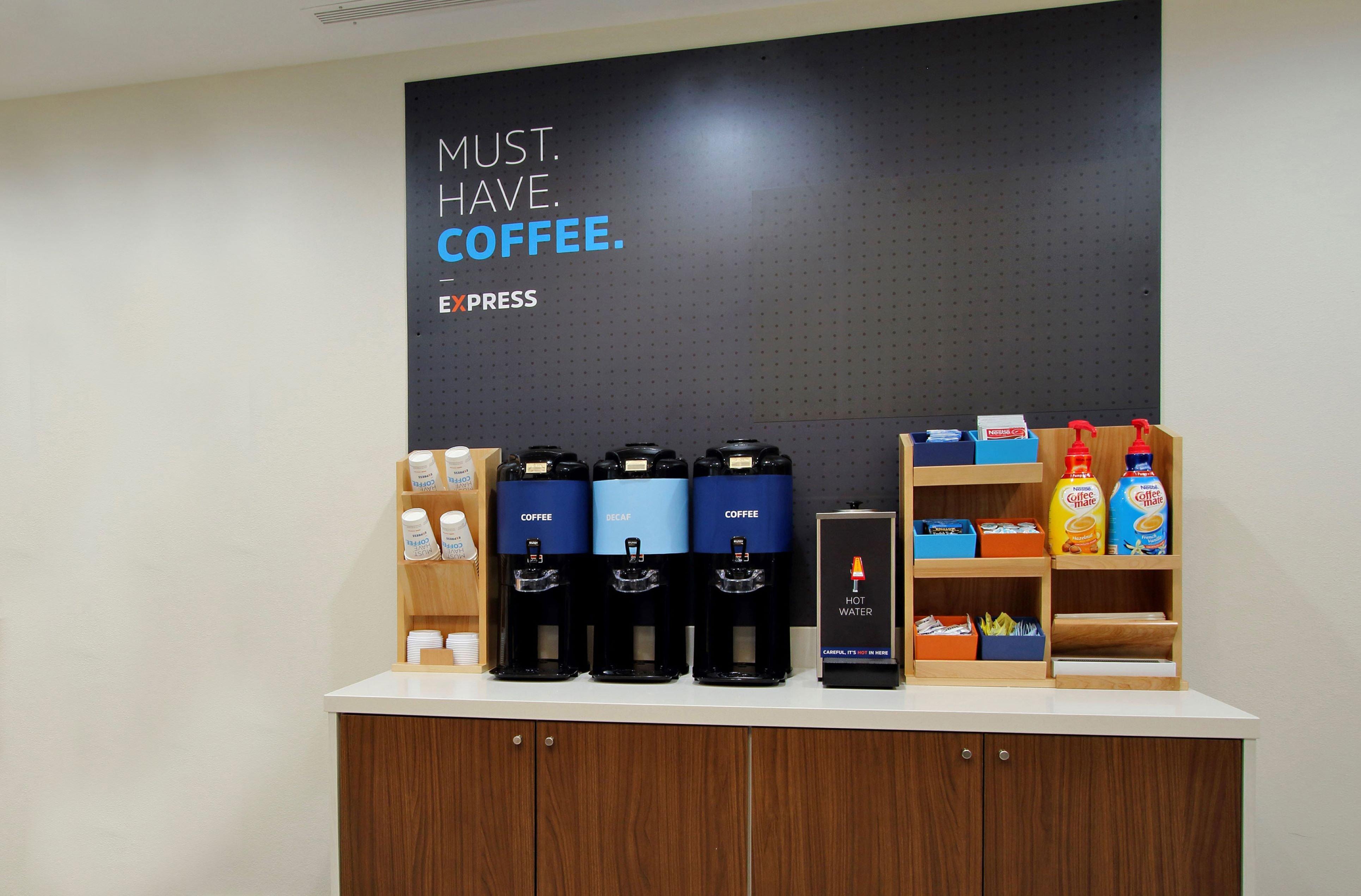 Holiday Inn Express & Suites - Marshalltown By Ihg מראה חיצוני תמונה